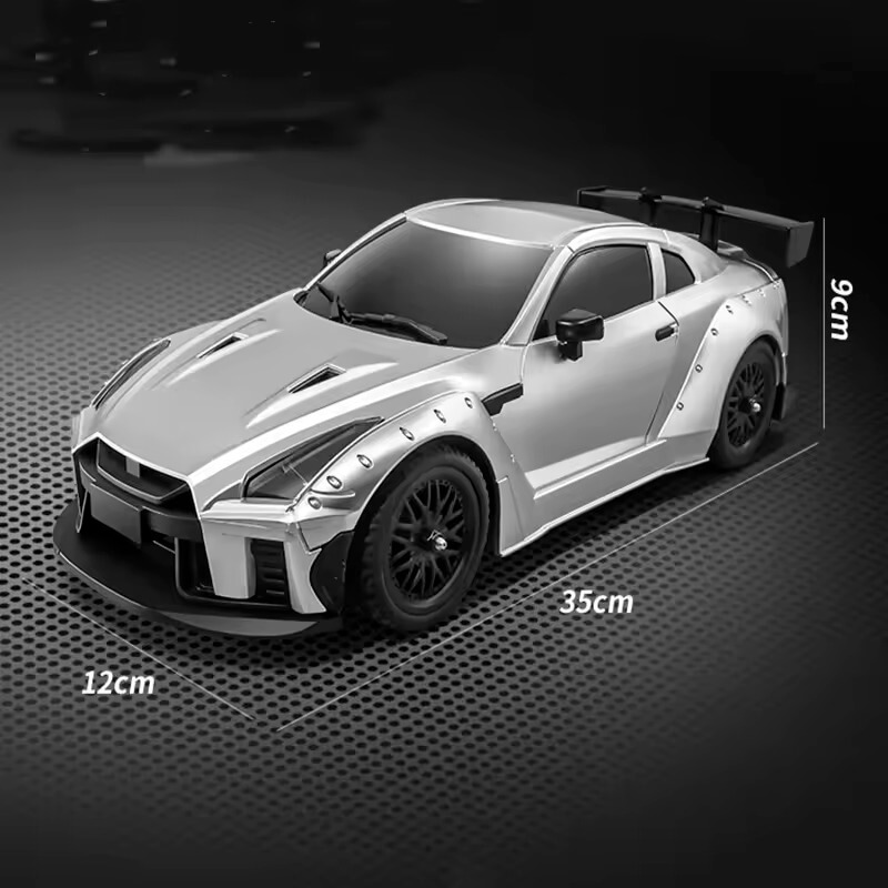 ماشین کنترلی نیسان جی تی آر R35 MN268